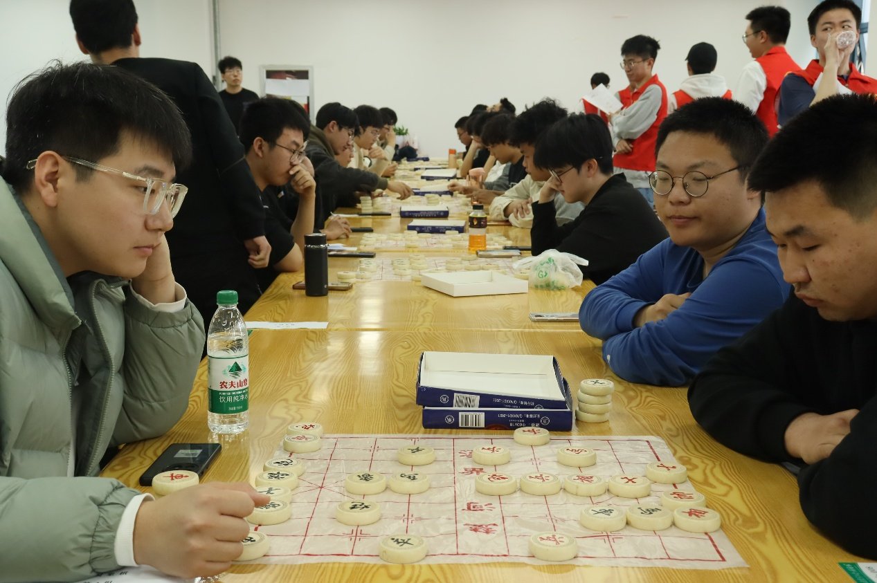 继续了解比赛设中国象棋